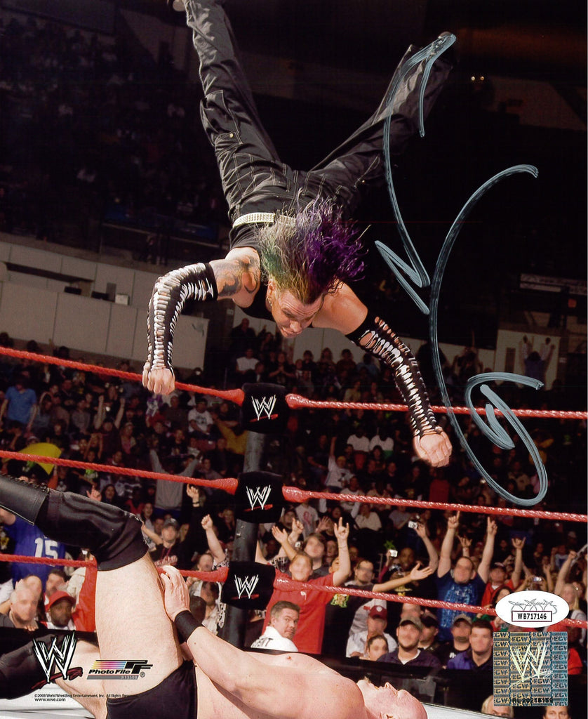 Highspots - Jeff Hardy "Swanton Bomb" Hand Signed 8x10" *inc COA*