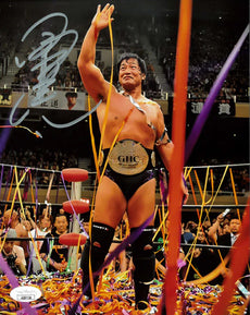 Highspots - Kenta Kobashi "Streamers" Hand Signed 8x10 Photo *inc COA*