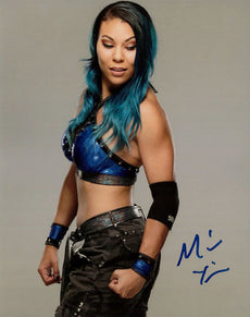 Highspots - Mia Yim "Promo Pose" Hand Signed 8x10 Photo *inc COA*